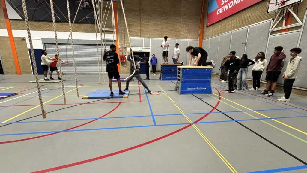 Lesprogramma en MDT aangepast voor thorbecke talentschool door showcase basketball