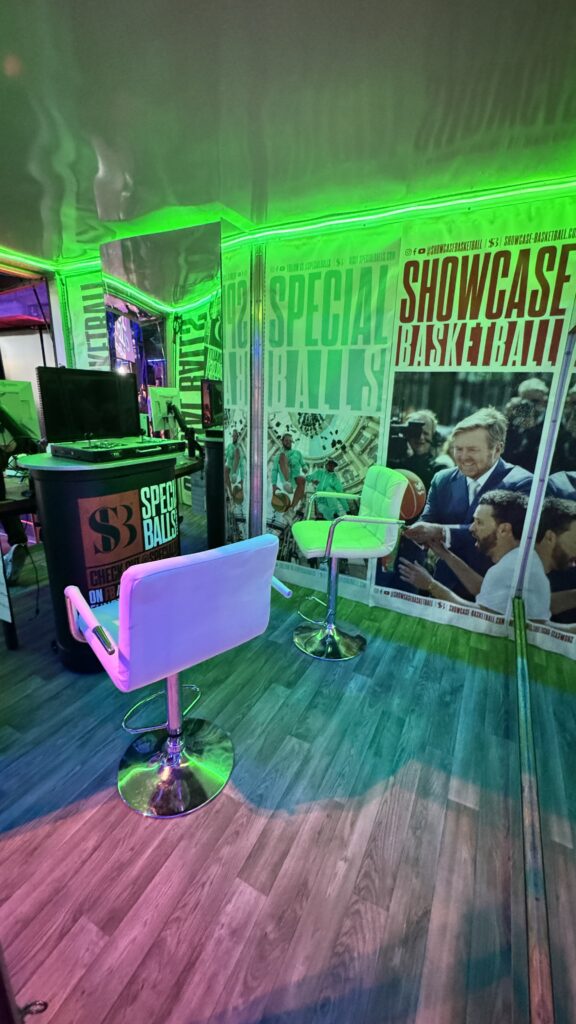 Dex inside gaming options driving experience