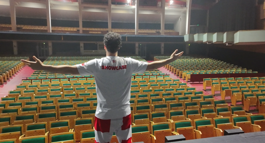 showcase basketball in tivoli theater