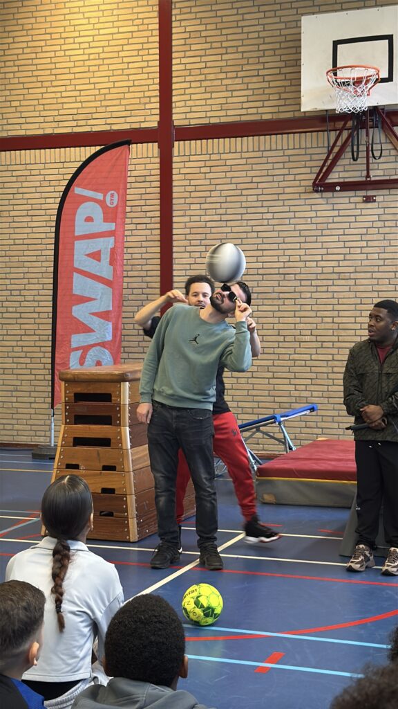 sun glas spin bij showcase basketball tijdens swapgym